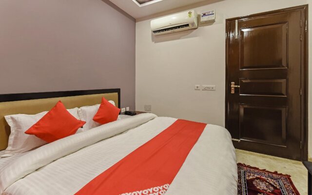 Khushi Residence by OYO
