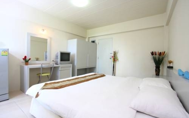 Dibuk Apartment