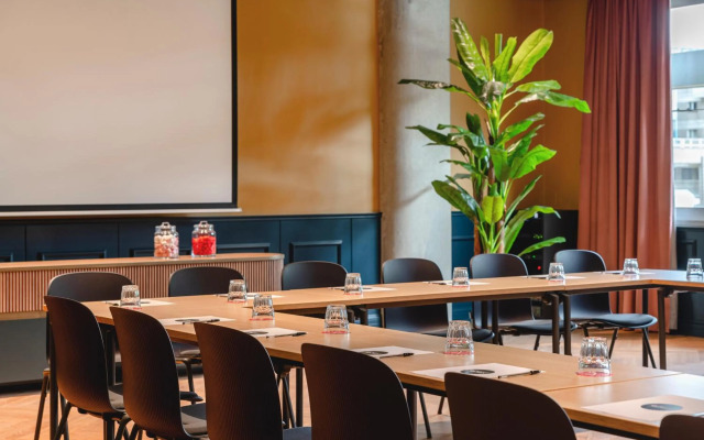 Le Remix Hotel
