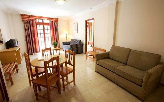 Apartamentos Be Smart Florida Plaza