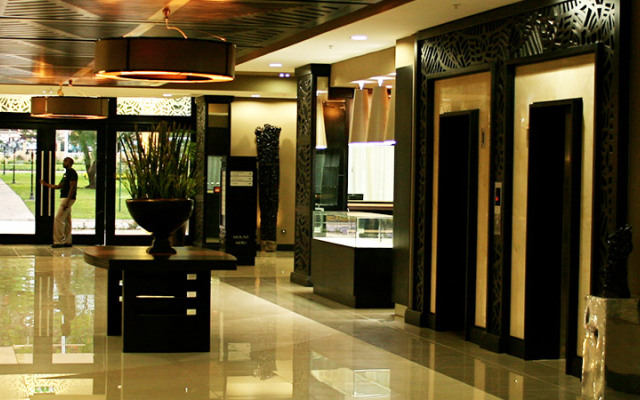 Mount Meru Hotel