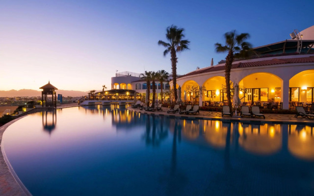 Reef Oasis Blue Bay Resort Hotel Families & Couples Only 