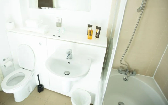 Arcadian City Center Studio Apartment
