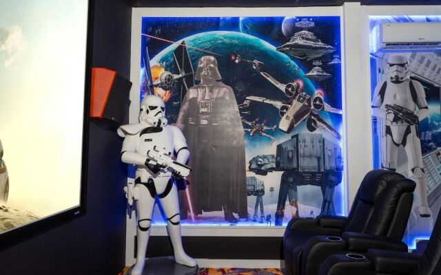 Spacious Home Near Disney