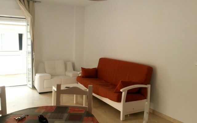 Apartment With 2 Bedrooms in Fuengirola, With Wonderful City View, Poo