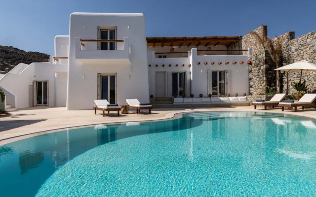 Island Times Villa by Unique Villas Collection