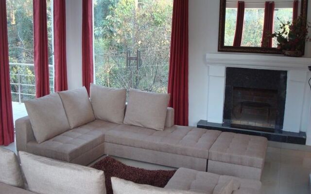 V Resorts Midwood Breeze Dehradun