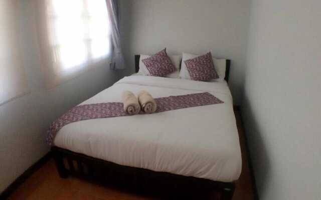 Hua Hin Home 66 Pool Villa