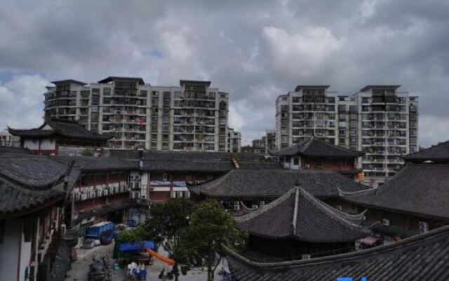 Pujiangzhixing  Hotel