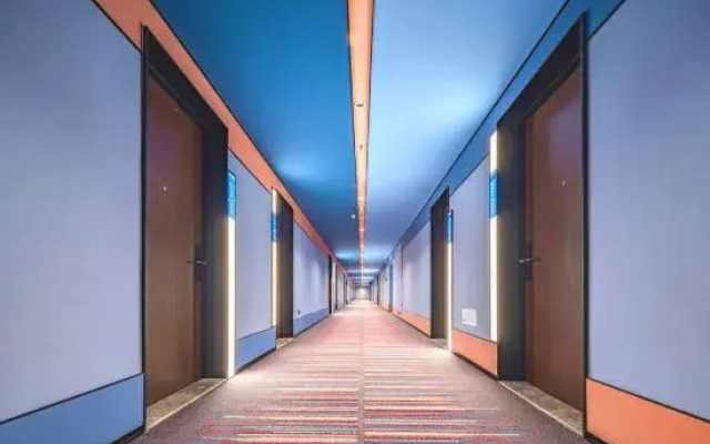 HanTing Hotel (Chengdu Gaoxin Baoshuiqu Longhu Shuxin Tianjie)
