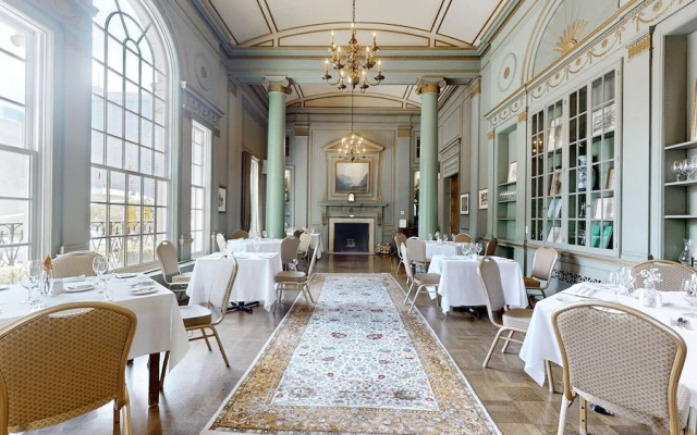 The University Club of Toronto