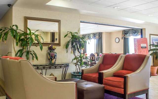 Comfort Inn Green Valley I-19