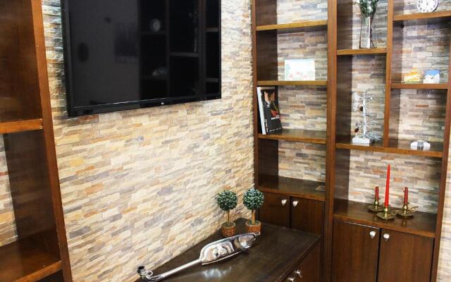 My Home - Meteora Central Apt - 2 BD
