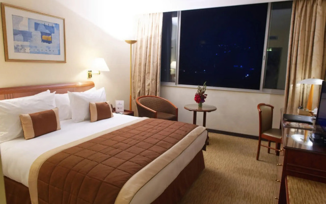Carlton Hotel