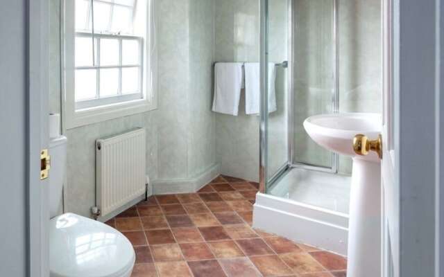 Martyndale Suites