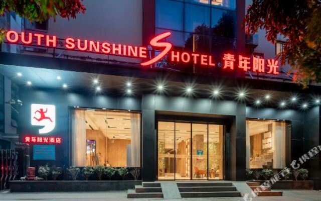 Youth Sunshine Hotel