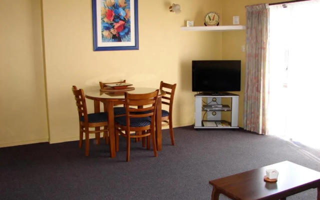 Aorangi Moanor Motel