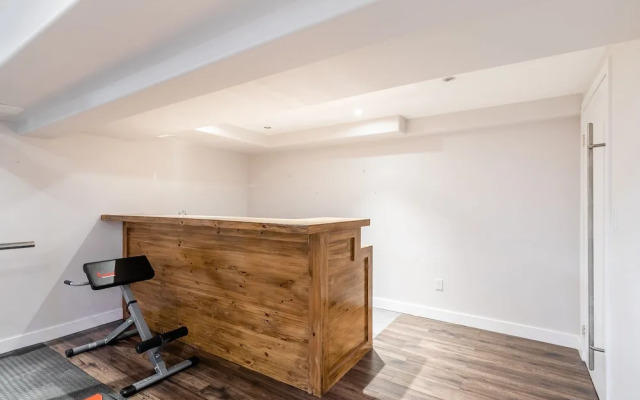 Luxury 3BR Townhome Private Gym BBQ