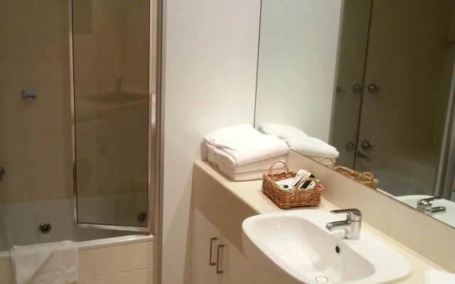 Portsea Village Resort