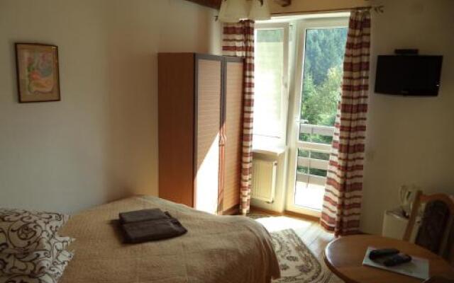 Guest House U Sester