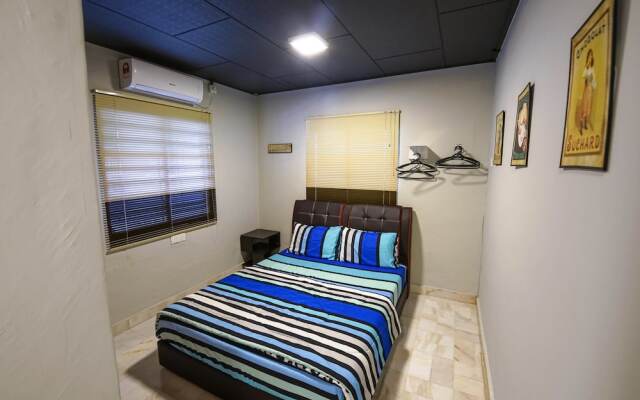 Rest & Relax 7 Room Ipoh Garden East
