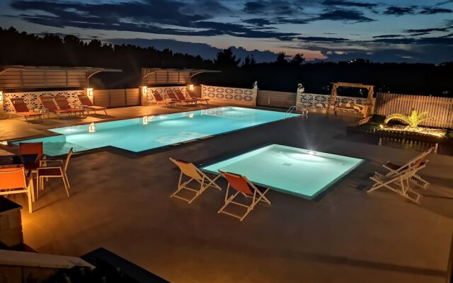 Aracelia Villas with private pools
