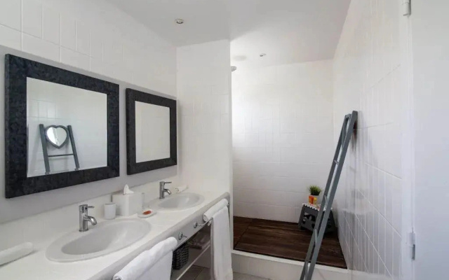 Dream Villa Terres Basses-540