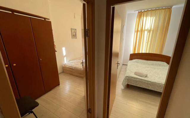 Apartament Piata Amzei 1 (17 B)