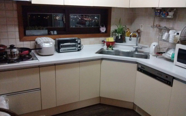 K-Star Road Guesthouse