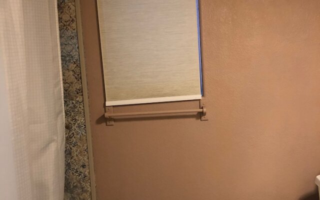 Locationstripeverything Is Closemodel House