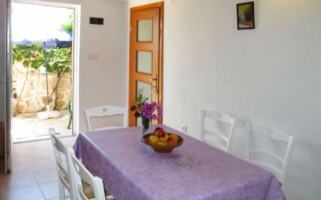 Apartment Lukeni Vinjerac 28048