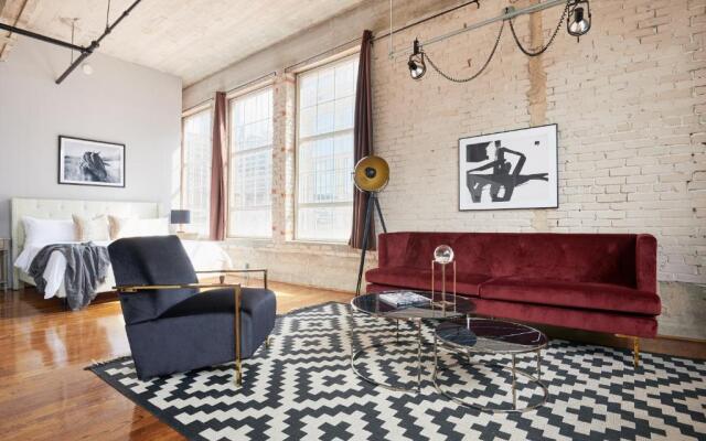 Reside Houston Dwntwn, Wyndham