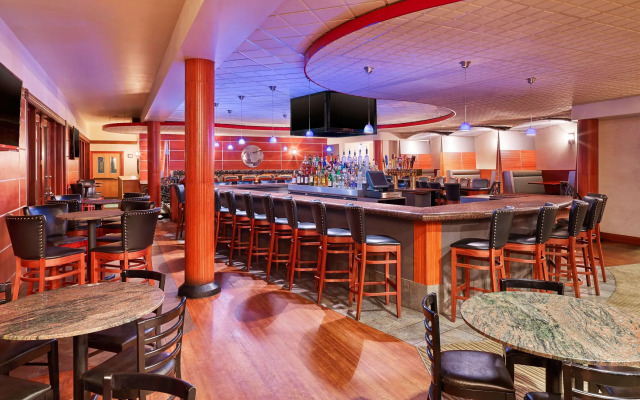 Four Points by Sheraton Bellingham Hotel & Conference Center