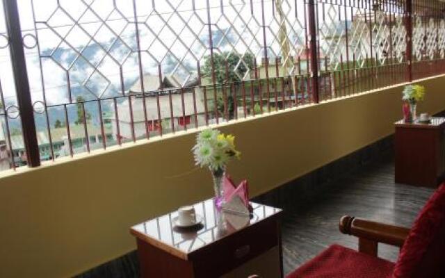 Zero to One stay - Hotel Khandroling (HKL)