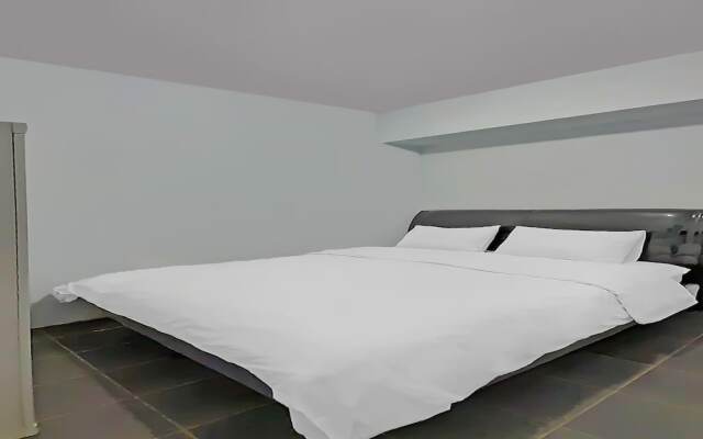 SPOT ON 92236 Kediri Family Homestay