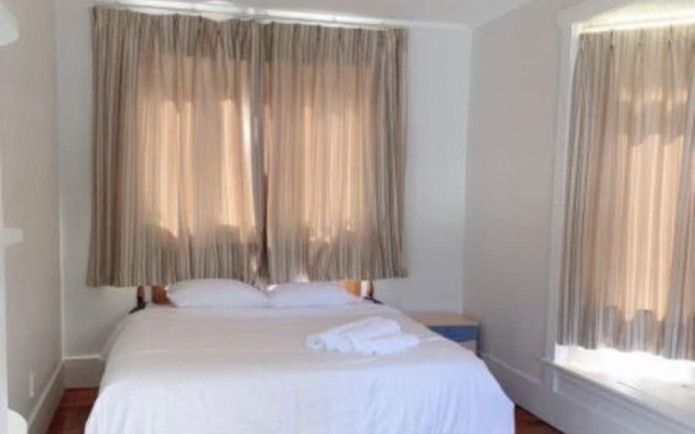 Arent Serviced House 7A Rangiatea Road