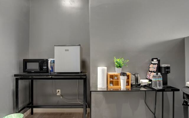 Intimate En Suite Studio