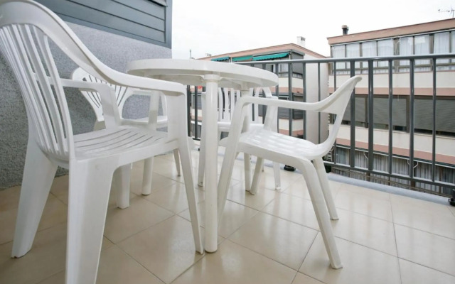 GoCosta Apartment Pins i Mar
