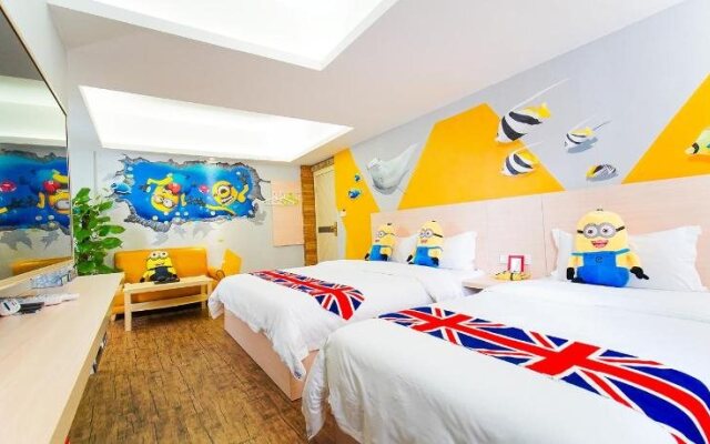 Cute Yellow Inn