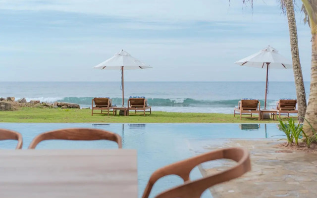 Nikara Galle Beach Villa & Apartments