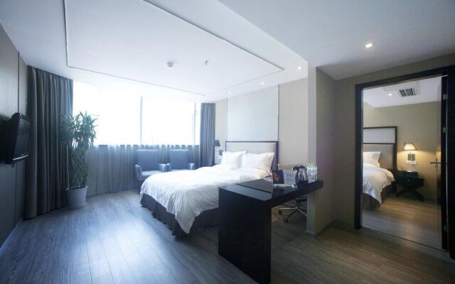 Phoenix Regalia Hotel Chunxi - Chengdu