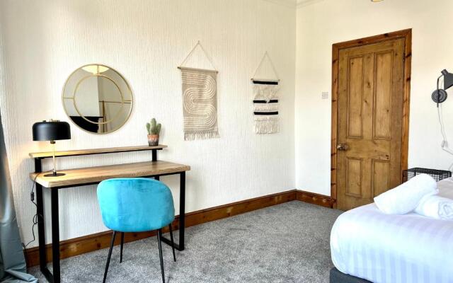 Whitchurch House by Switchback Stays