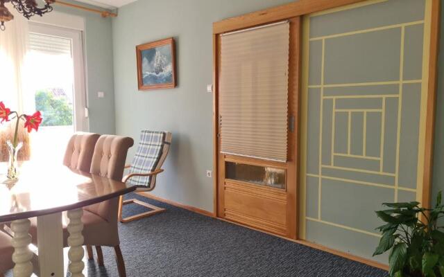 Apartments Brešan