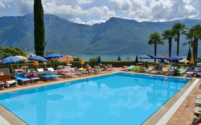 Hotel Royal Village