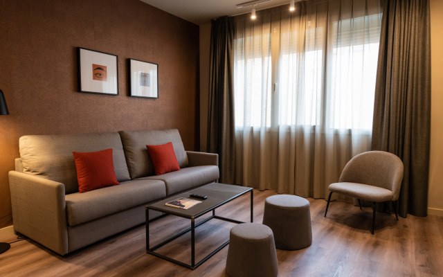 Atenea Rekord Suites