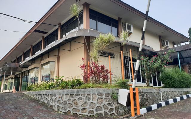 Hotel Cisarua Indah