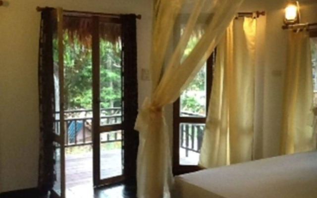 Raya Resort