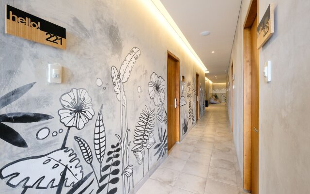 Lopi Hotel