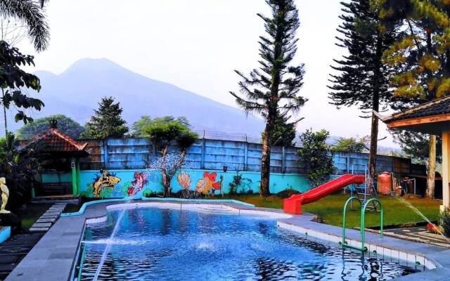 Resort Highlander