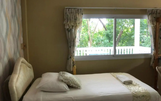 Saiyok River House